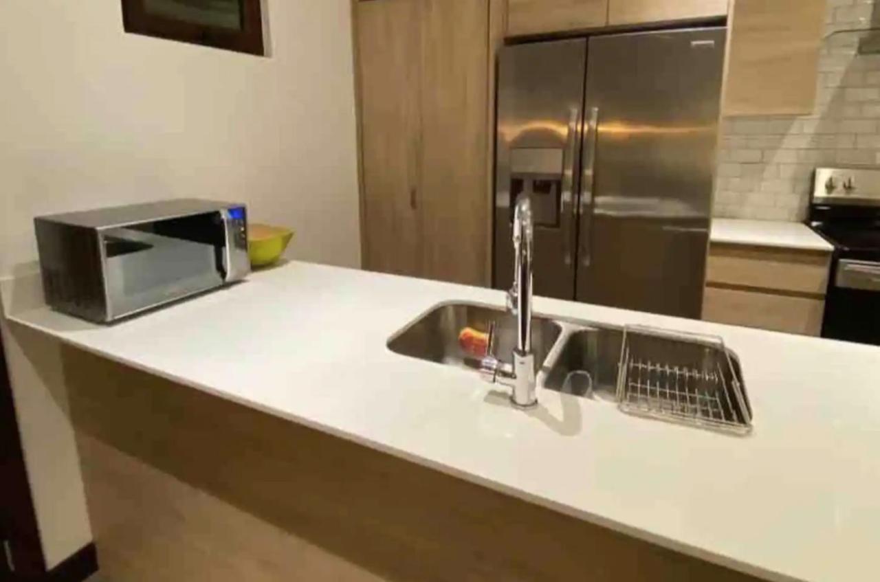 L1B 202 - Boutique Apartamento En Cayala Para 4 Huespedes جواتيمالا المظهر الخارجي الصورة